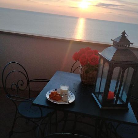 La Casa Al Mare Di Giulia Appartement Porto Potenza Picena Buitenkant foto